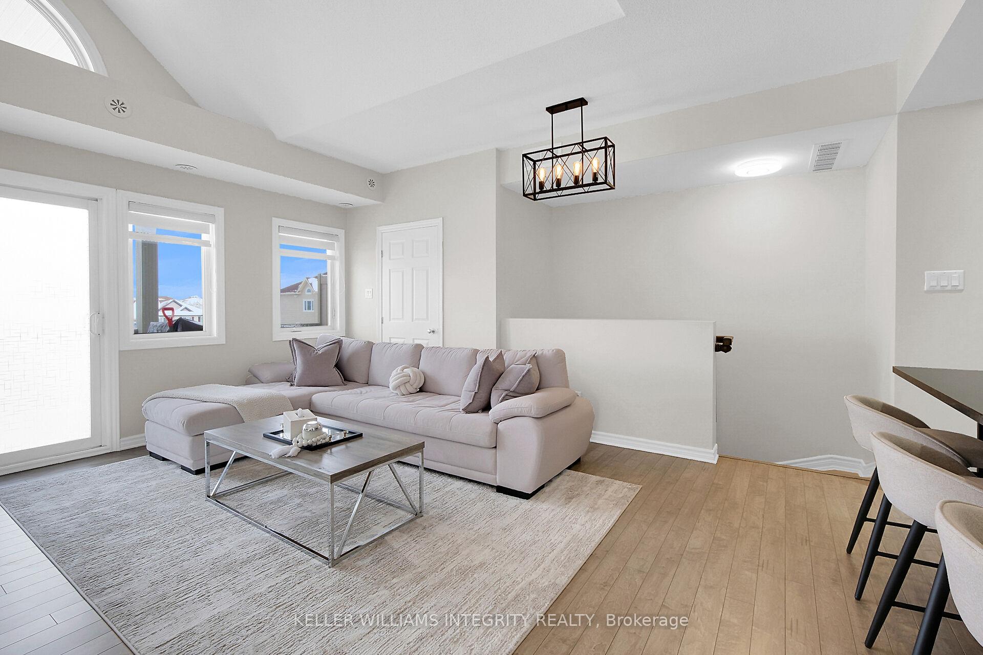 Photo 3 of 761F Cedar Creek Drive, Ottawa, Blossom Park/Kemp Park/Findlay Creek — HOMEH