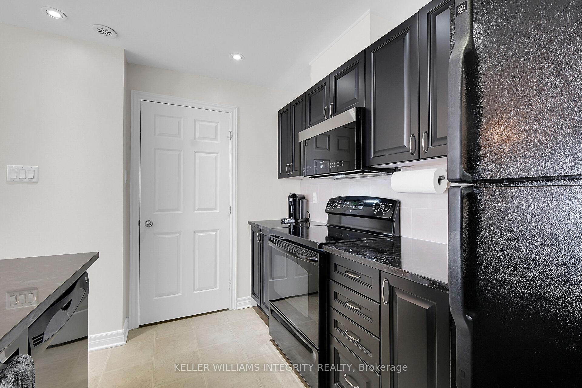 Photo 15 of 761F Cedar Creek Drive, Ottawa, Blossom Park/Kemp Park/Findlay Creek — HOMEH