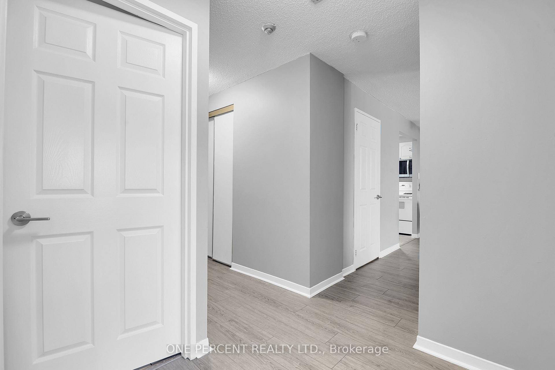 Photo 7 of Unit 204, 1440 Heron Road, Ottawa, Heron Gate — HOMEH