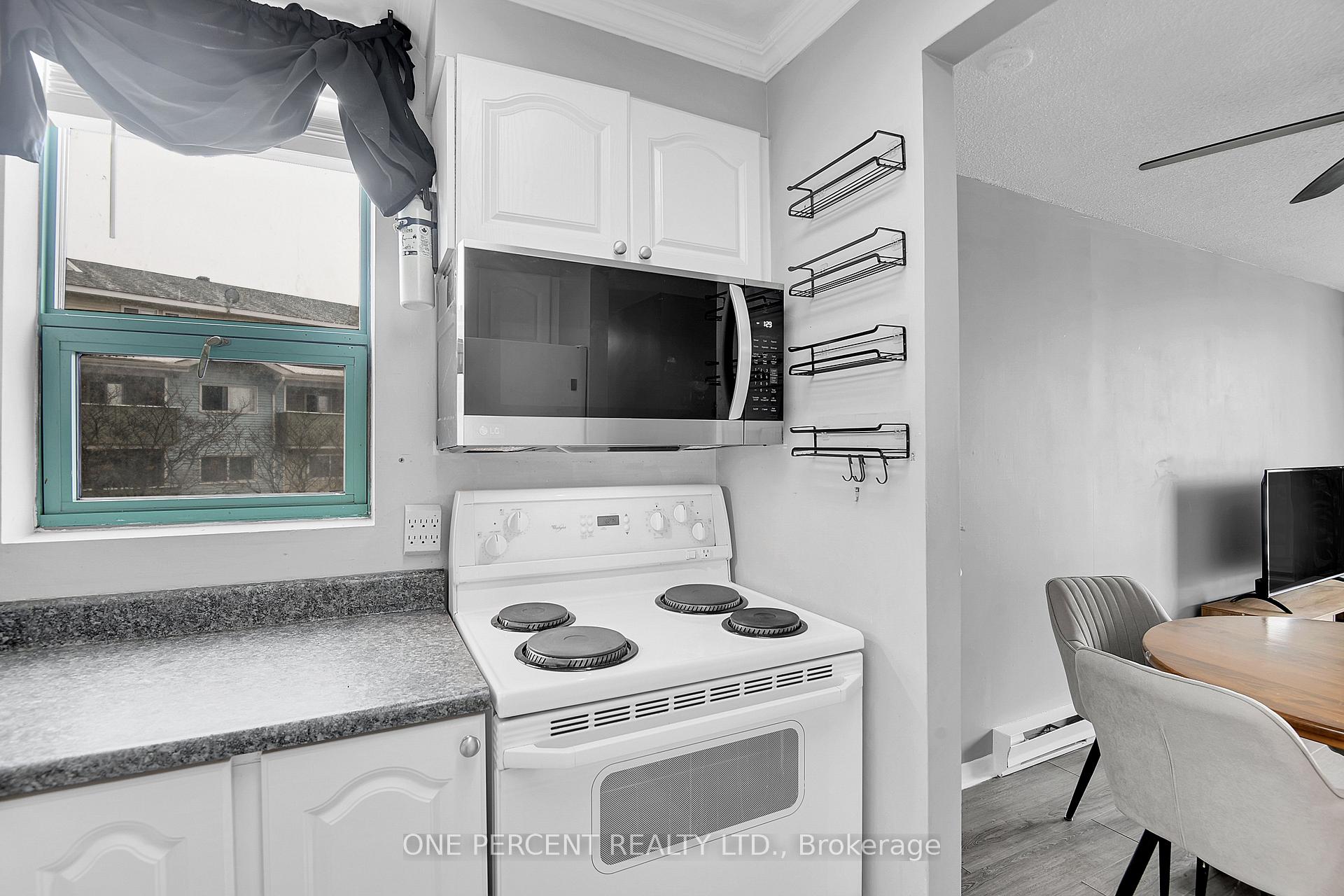 Photo 17 of Unit 204, 1440 Heron Road, Ottawa, Heron Gate — HOMEH