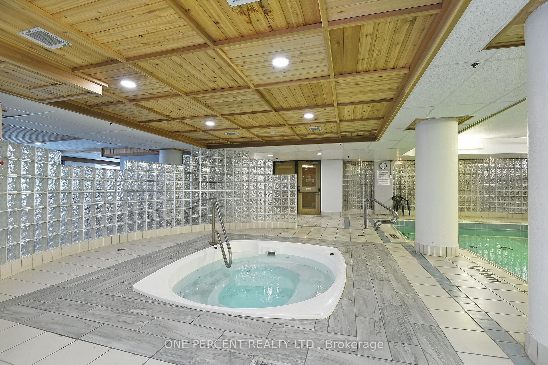 Photo 31 of Unit 204, 1440 Heron Road, Ottawa, Heron Gate — HOMEH