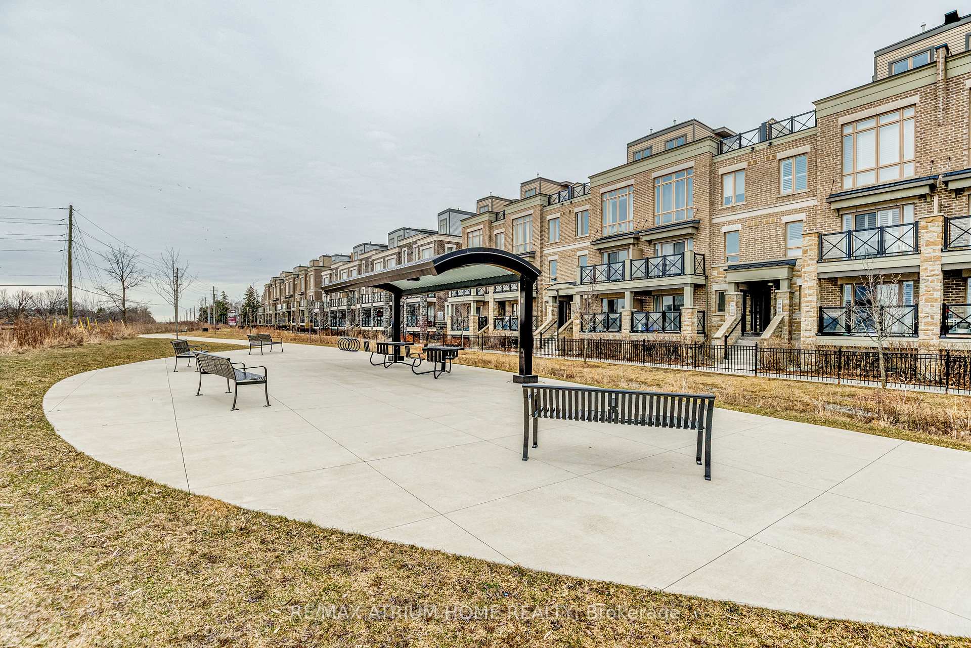 Photo 7 of Unit 220, 10 Dunsheath Way, Markham, Cornell — HOMEH