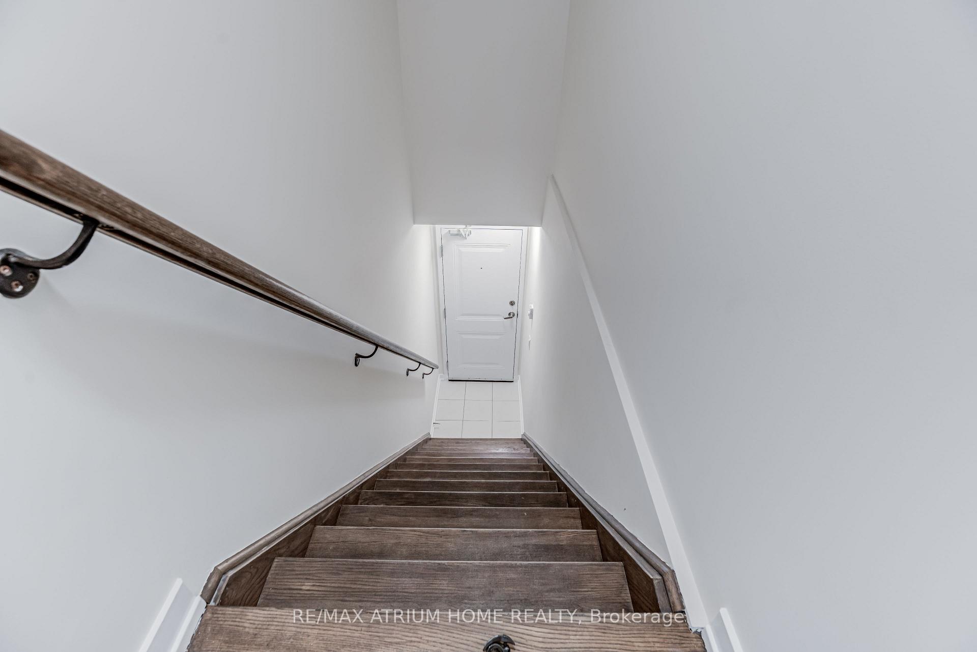 Photo 11 of Unit 220, 10 Dunsheath Way, Markham, Cornell — HOMEH