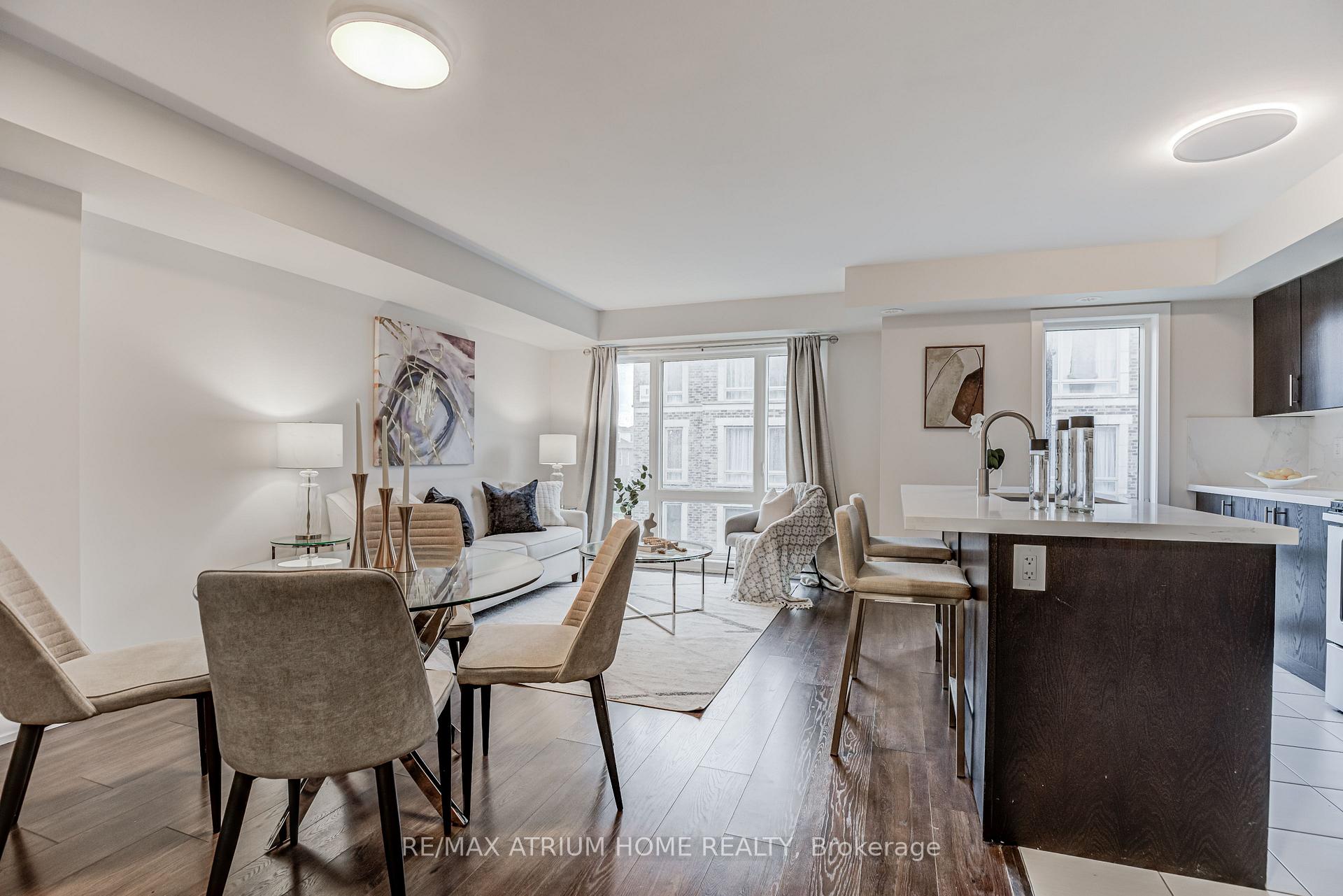 Photo 14 of Unit 220, 10 Dunsheath Way, Markham, Cornell — HOMEH