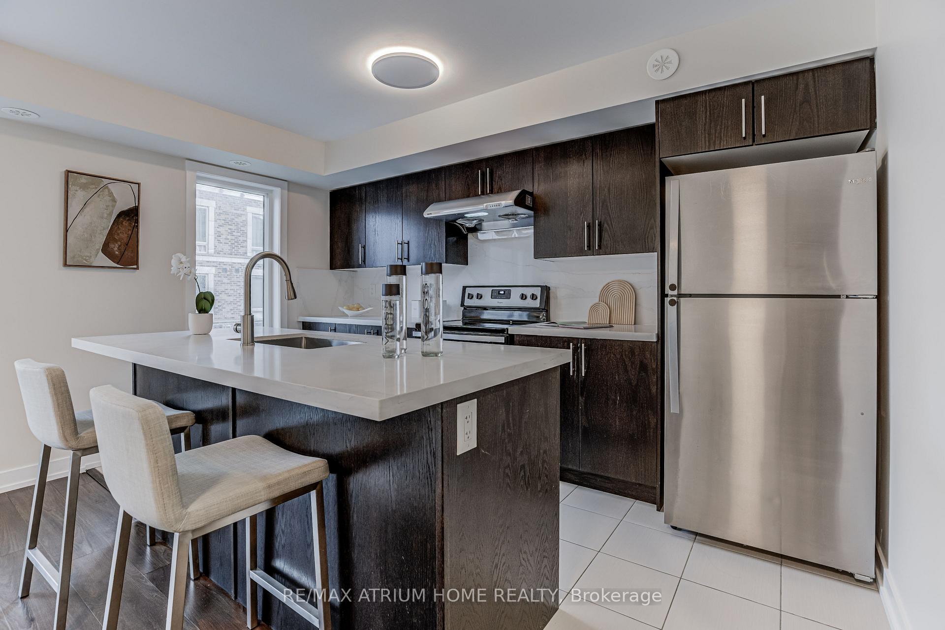 Photo 24 of Unit 220, 10 Dunsheath Way, Markham, Cornell — HOMEH