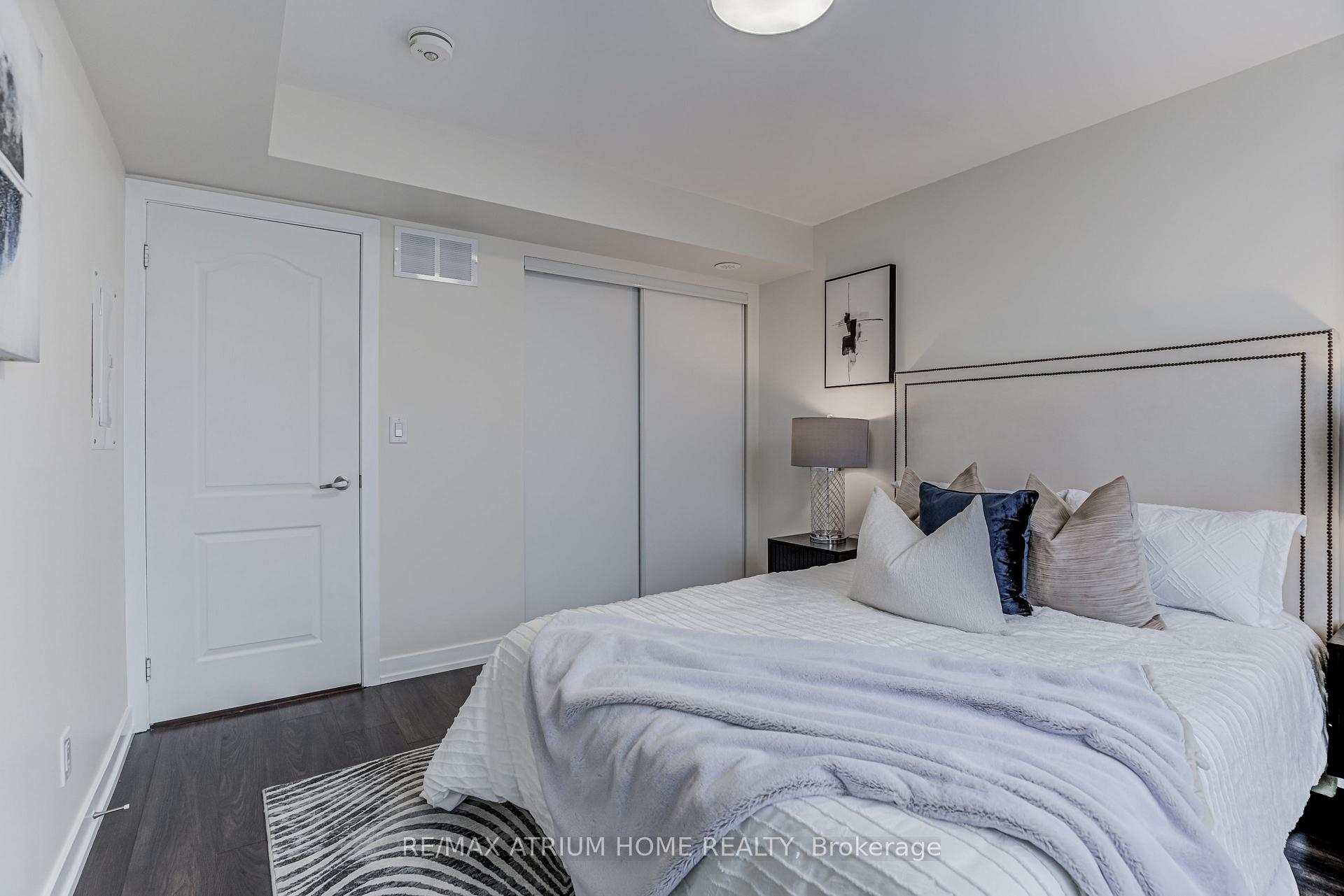 Photo 31 of Unit 220, 10 Dunsheath Way, Markham, Cornell — HOMEH