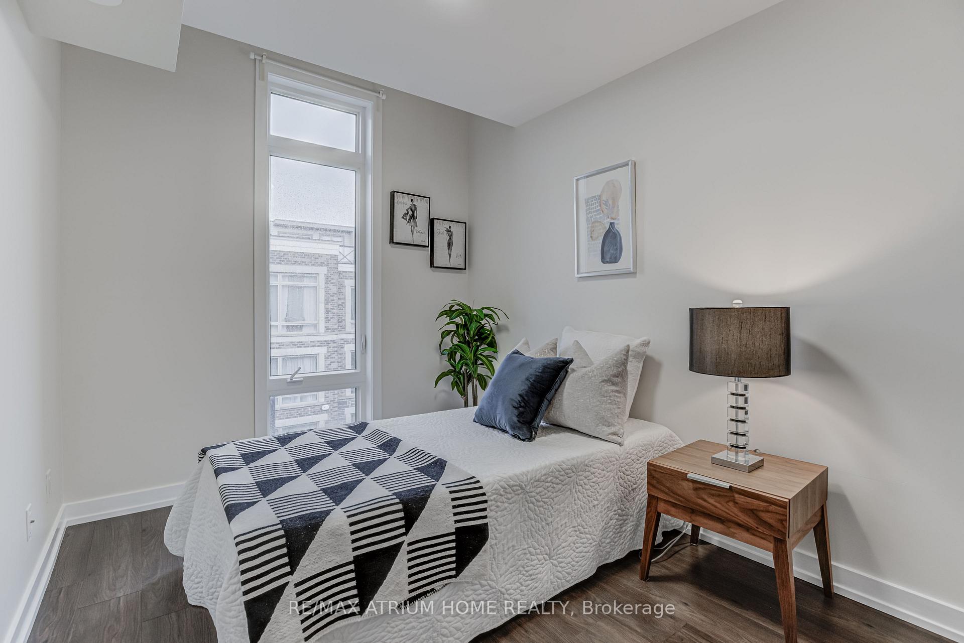 Photo 32 of Unit 220, 10 Dunsheath Way, Markham, Cornell — HOMEH