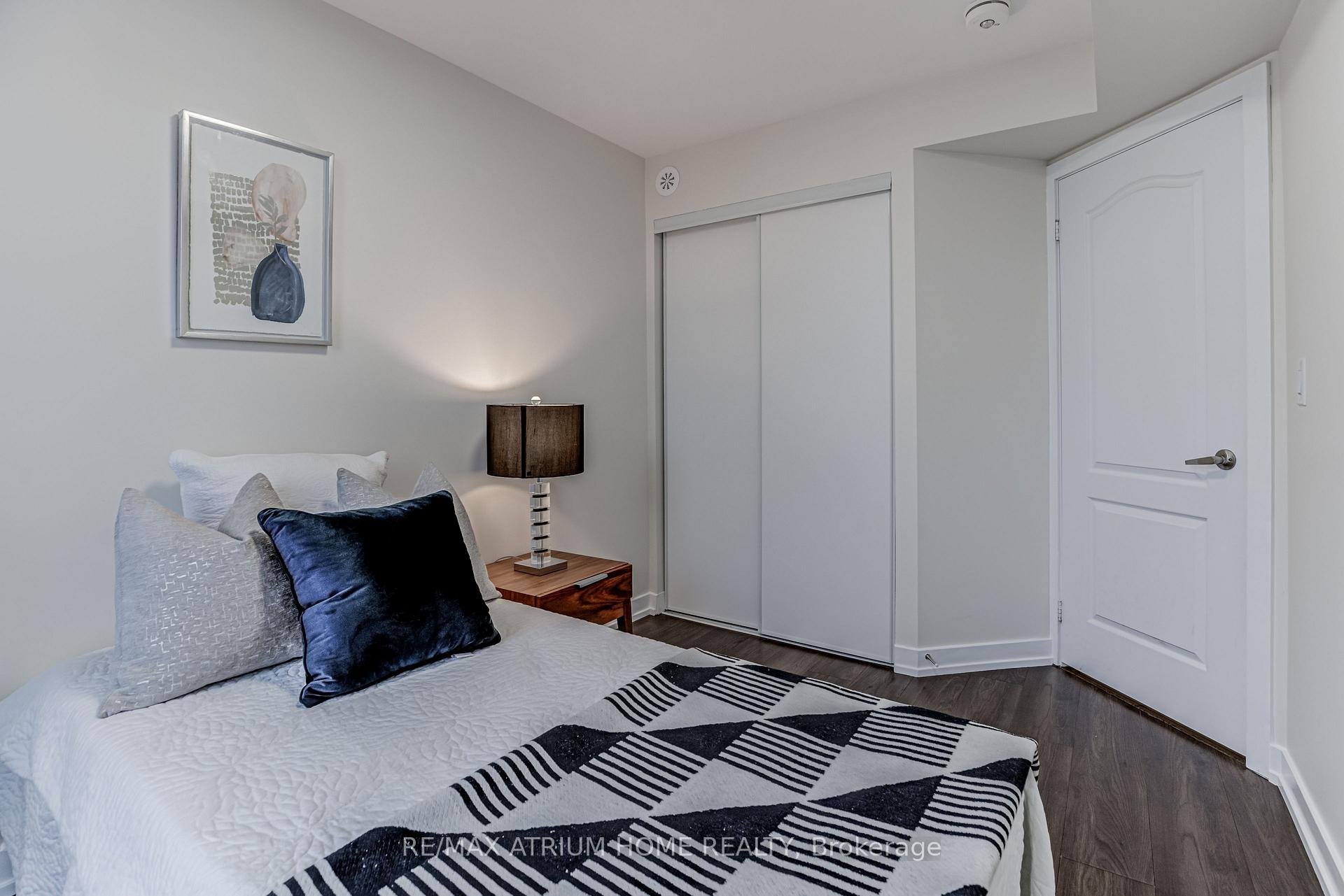 Photo 33 of Unit 220, 10 Dunsheath Way, Markham, Cornell — HOMEH