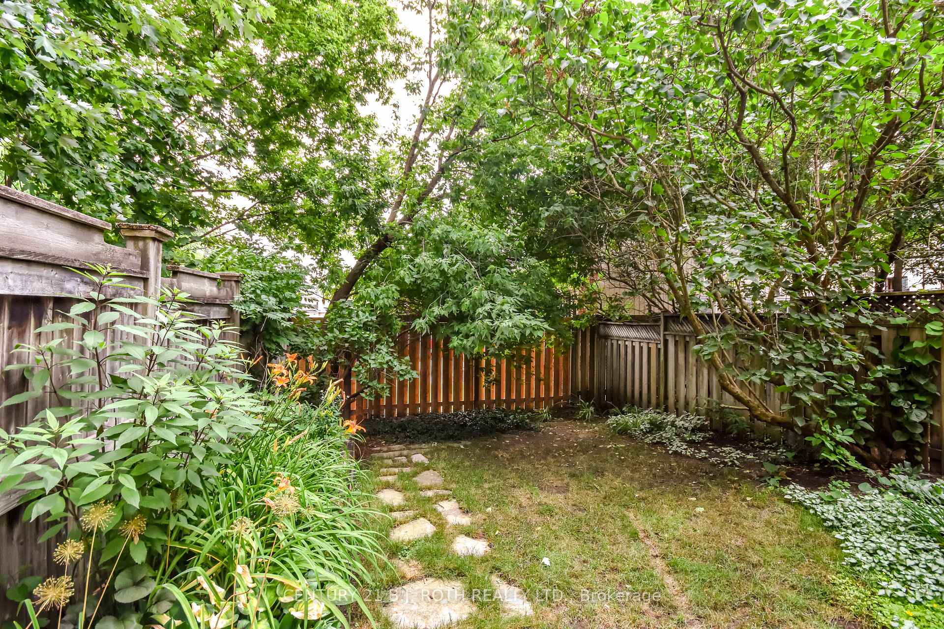 Photo 25 of 1 Kelly Place, Barrie, Allandale — HOMEH