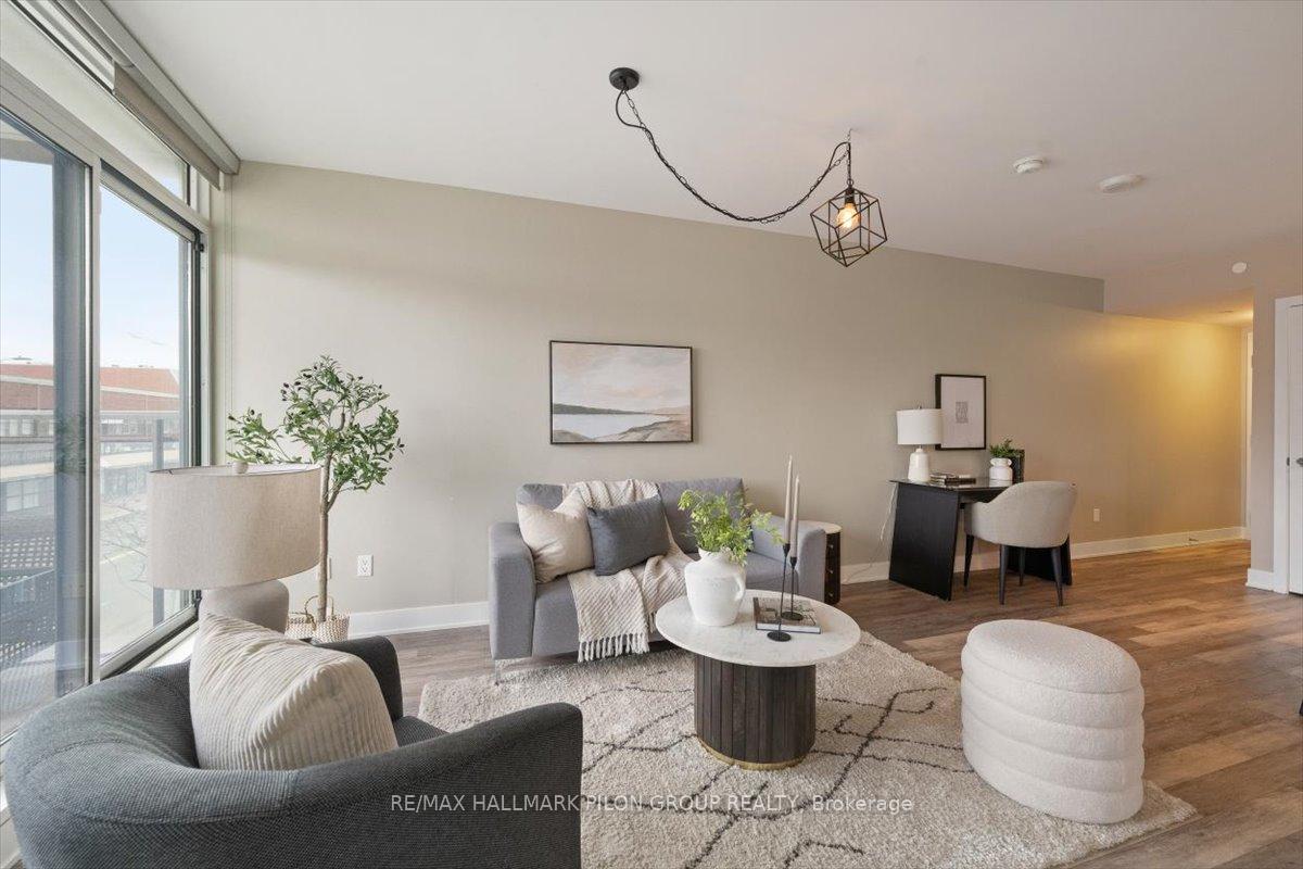 Photo 6 of Unit 204, 411 Mackay Street, Ottawa, Lindenlea — HOMEH