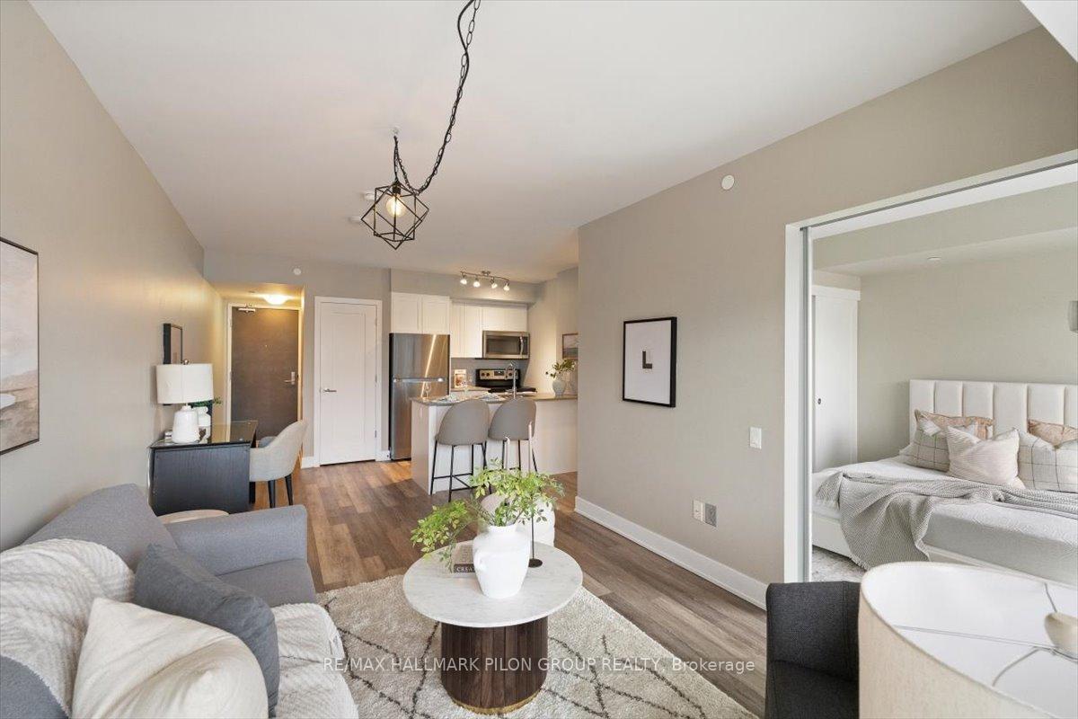 Photo 9 of Unit 204, 411 Mackay Street, Ottawa, Lindenlea — HOMEH