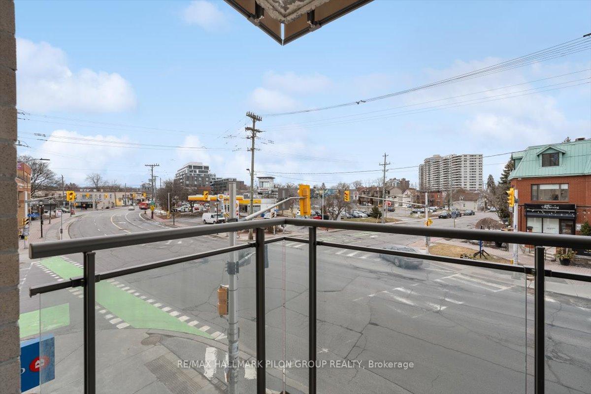 Photo 14 of Unit 204, 411 Mackay Street, Ottawa, Lindenlea — HOMEH