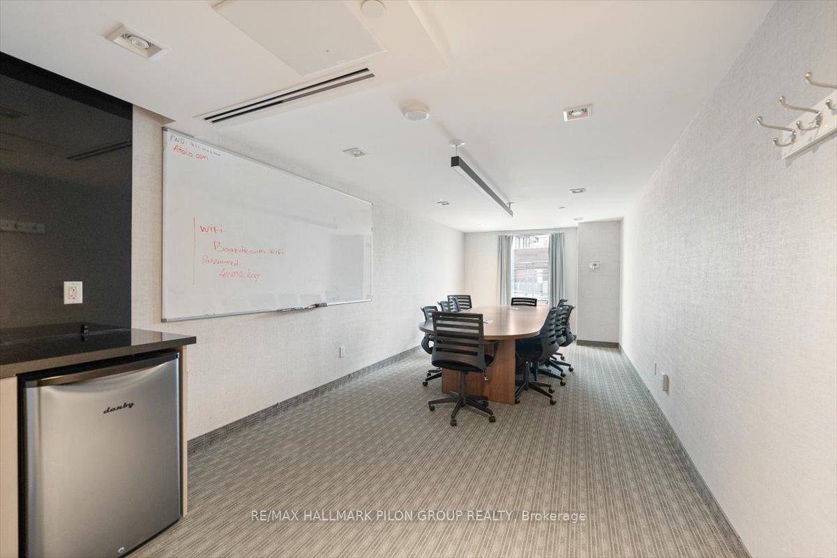 Photo 23 of Unit 204, 411 Mackay Street, Ottawa, Lindenlea — HOMEH