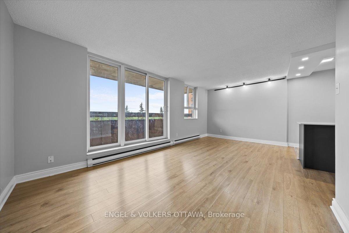 Photo 28 of Unit 610, 2020 Jasmine Crescent, Ottawa, Beacon Hill South — HOMEH