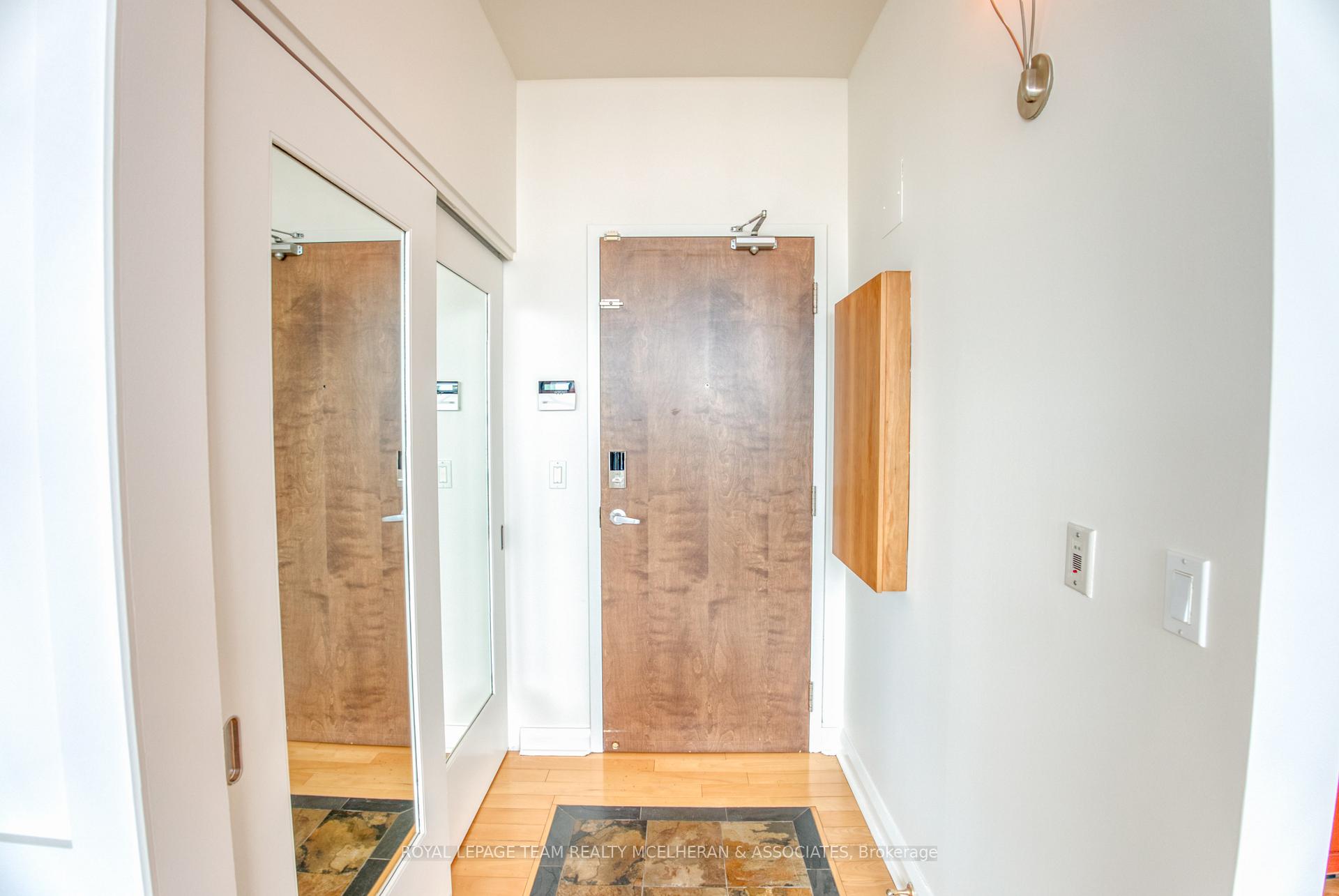 Photo 4 of Unit 1402, 180 York Street, Ottawa, Lower Town/Byward Market — HOMEH
