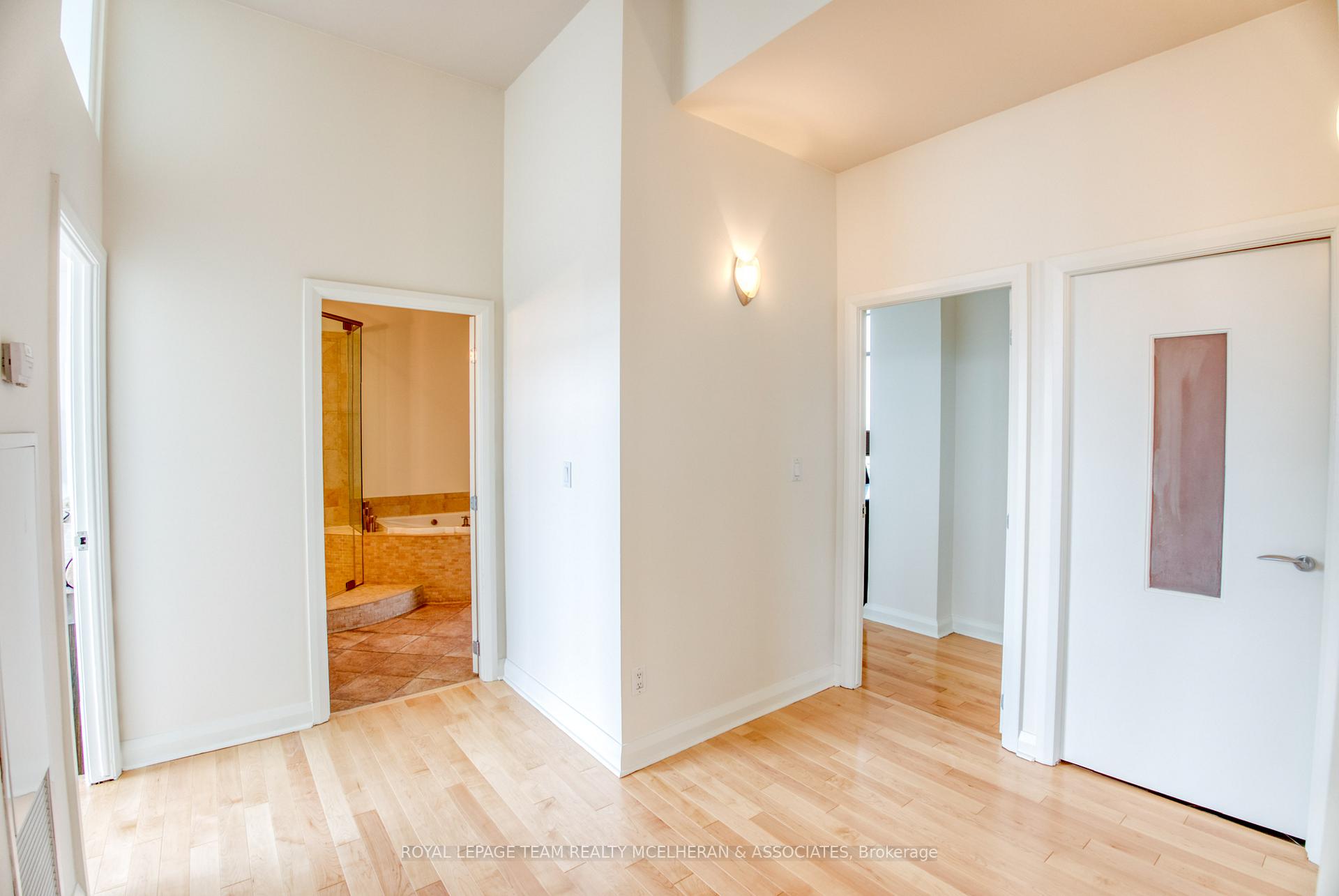 Photo 12 of Unit 1402, 180 York Street, Ottawa, Lower Town/Byward Market — HOMEH