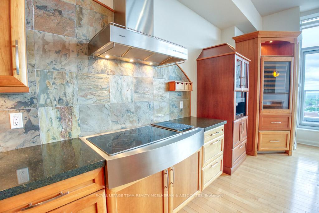 Photo 54 of Unit 1402, 180 York Street, Ottawa, Lower Town/Byward Market — HOMEH