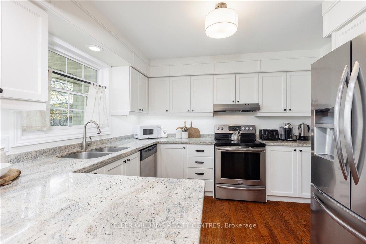 Photo 12 of 75 Catering Road, Georgina, Sutton & Jackson's Point — HOMEH