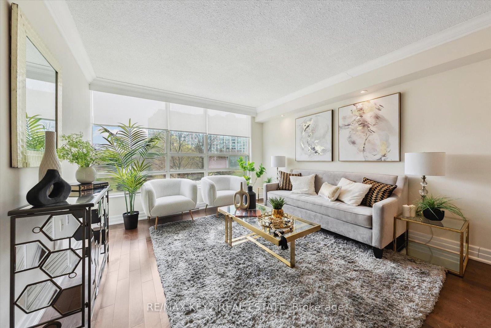 Photo 11 of Unit 305, 7805 Bayview Avenue, Markham, Aileen-Willowbrook — HOMEH