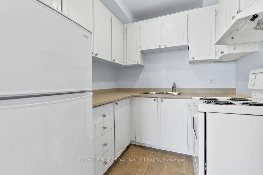 Photo 10 of Unit 402, 80 Grier Street, Belleville, Belleville Ward — HOMEH