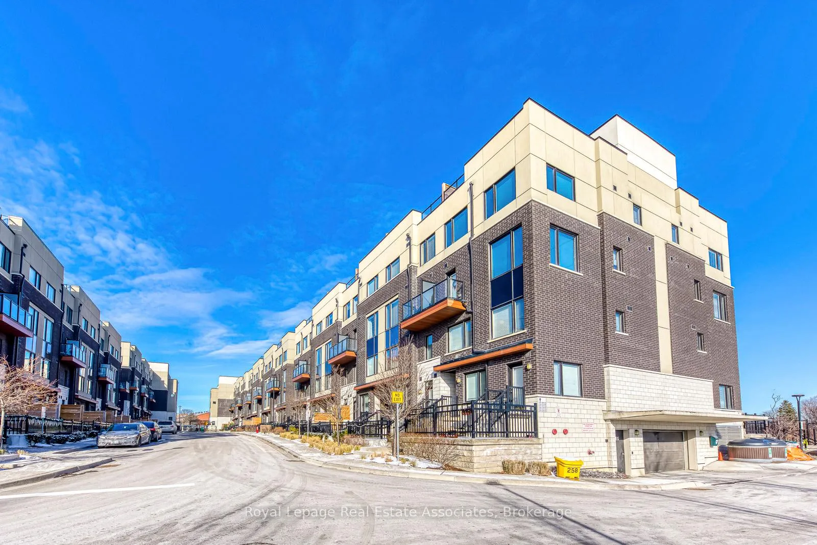 Photo 1 of Unit 310, 1555 Kingston Road, Pickering, Brock Ridge — HOMEH