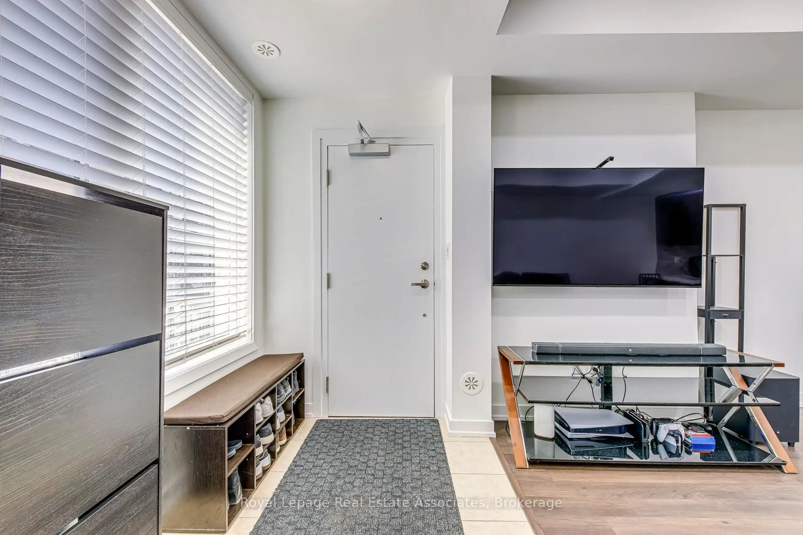Photo 6 of Unit 310, 1555 Kingston Road, Pickering, Brock Ridge — HOMEH
