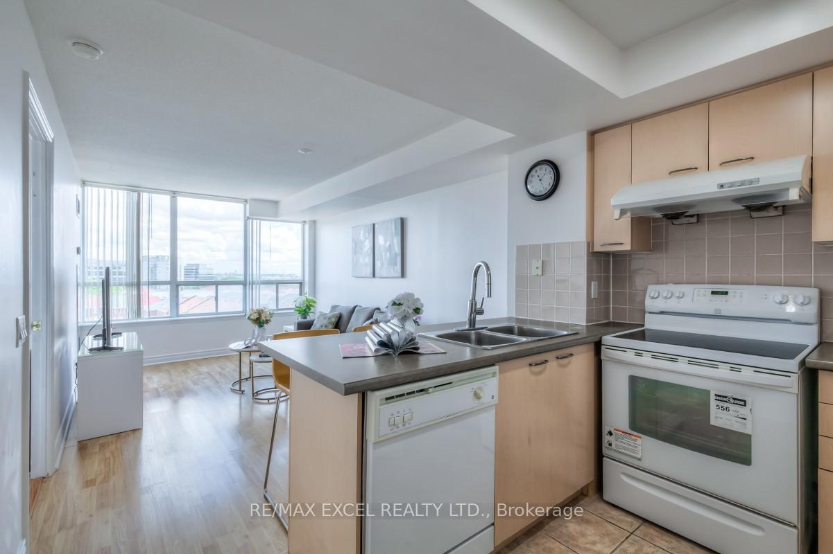 Photo 3 of Unit 701, 25 Times Avenue, Markham, Commerce Valley — HOMEH