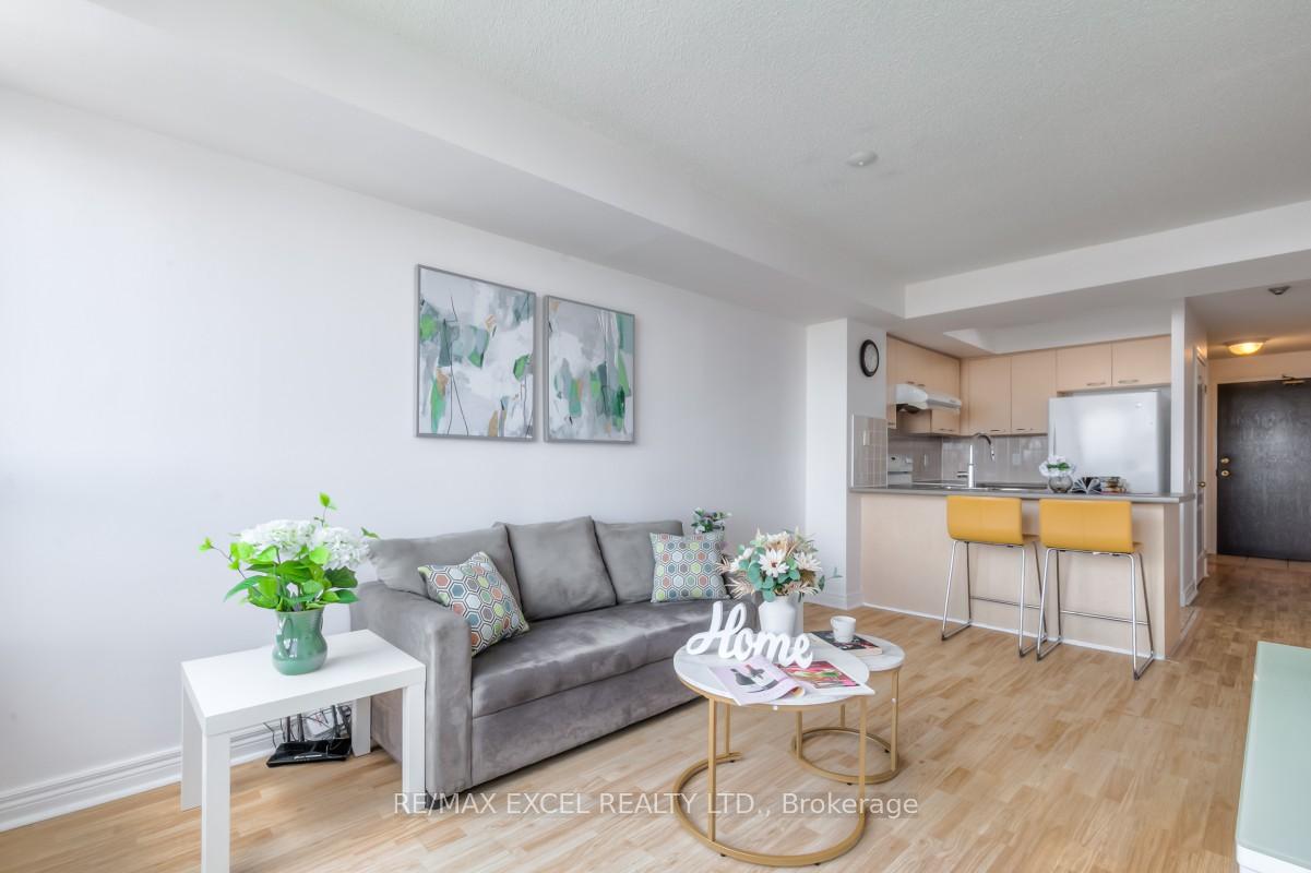 Photo 7 of Unit 701, 25 Times Avenue, Markham, Commerce Valley — HOMEH