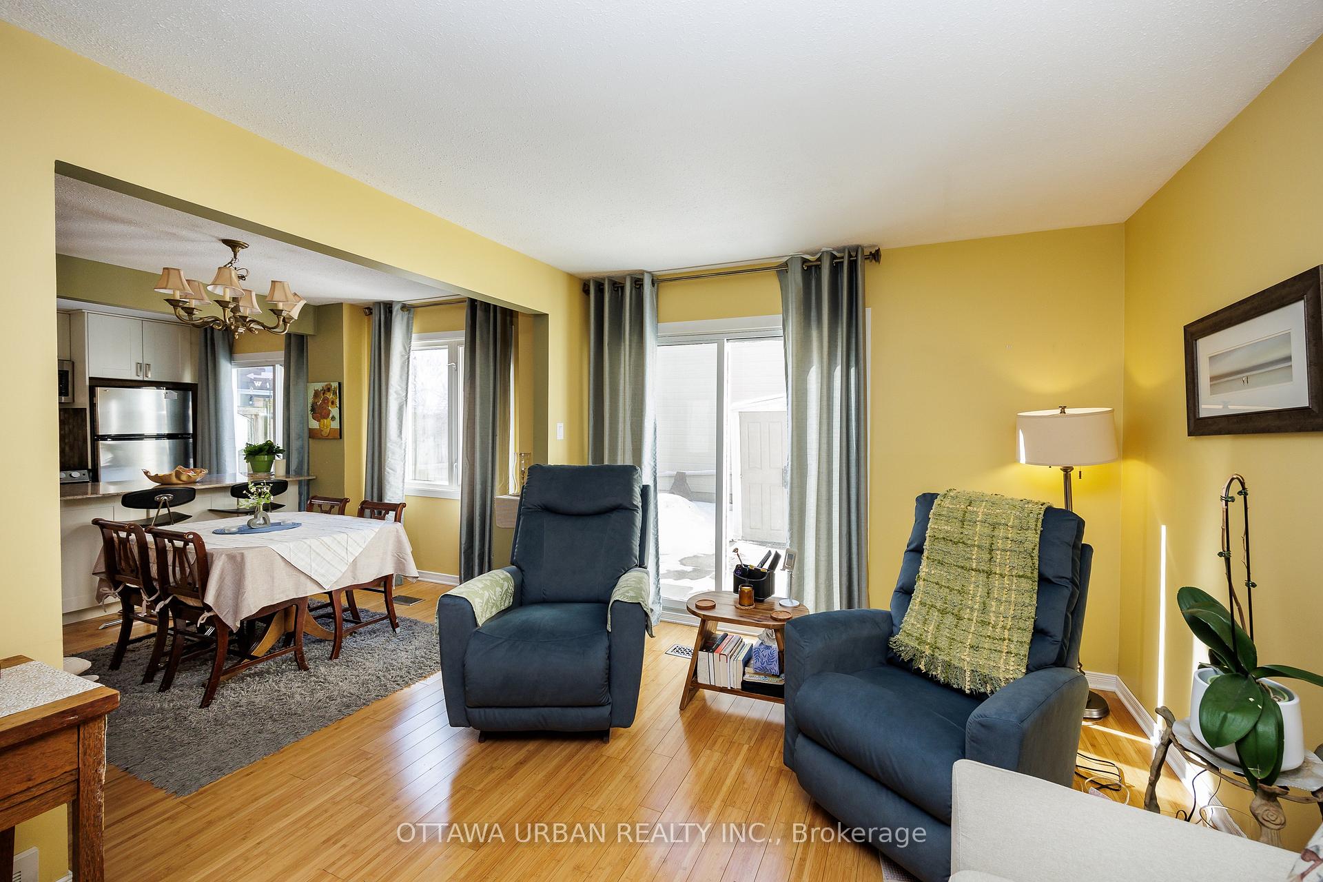 Photo 13 of Unit 115, 3691 Albion Road, Ottawa, Sawmill Creek/Timbermill — HOMEH