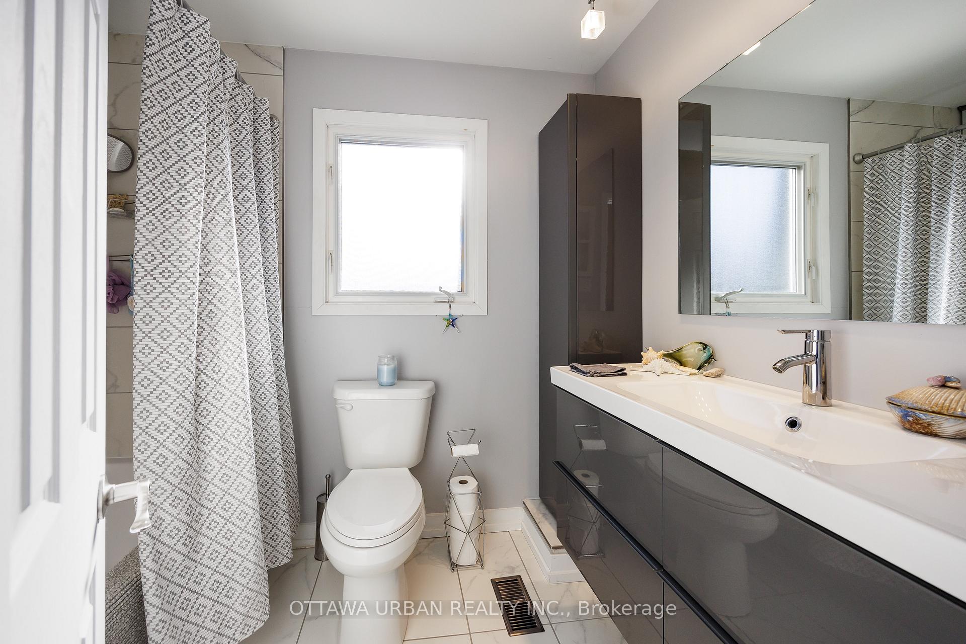 Photo 18 of Unit 115, 3691 Albion Road, Ottawa, Sawmill Creek/Timbermill — HOMEH