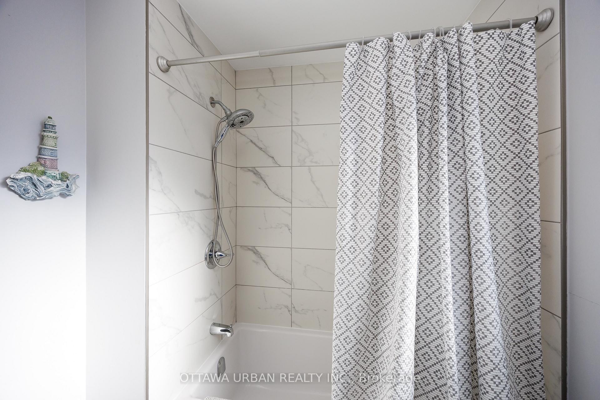 Photo 20 of Unit 115, 3691 Albion Road, Ottawa, Sawmill Creek/Timbermill — HOMEH