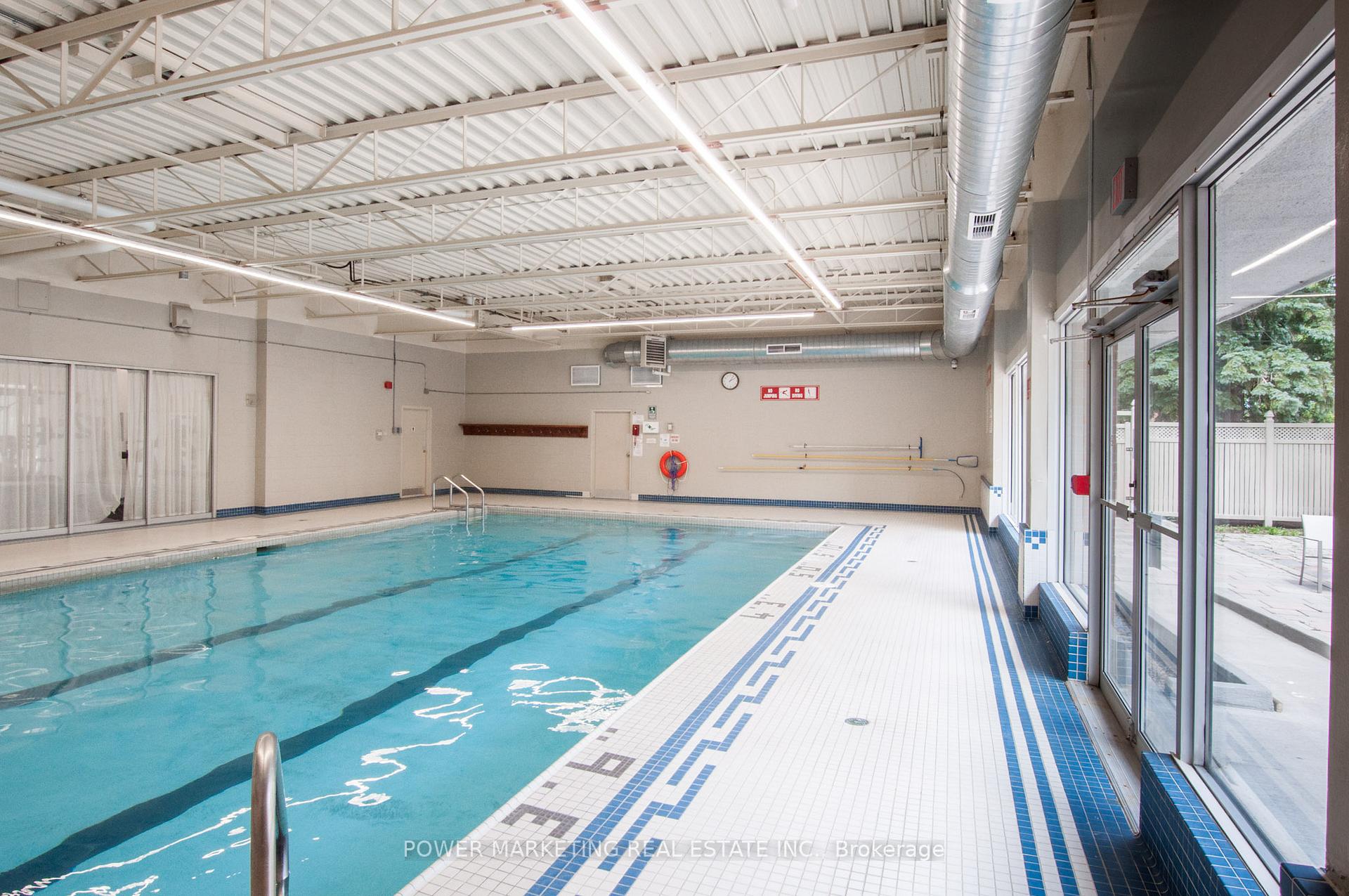 Photo 6 of Unit 1005, 2020 Jasmine Crescent, Ottawa, Beacon Hill South — HOMEH