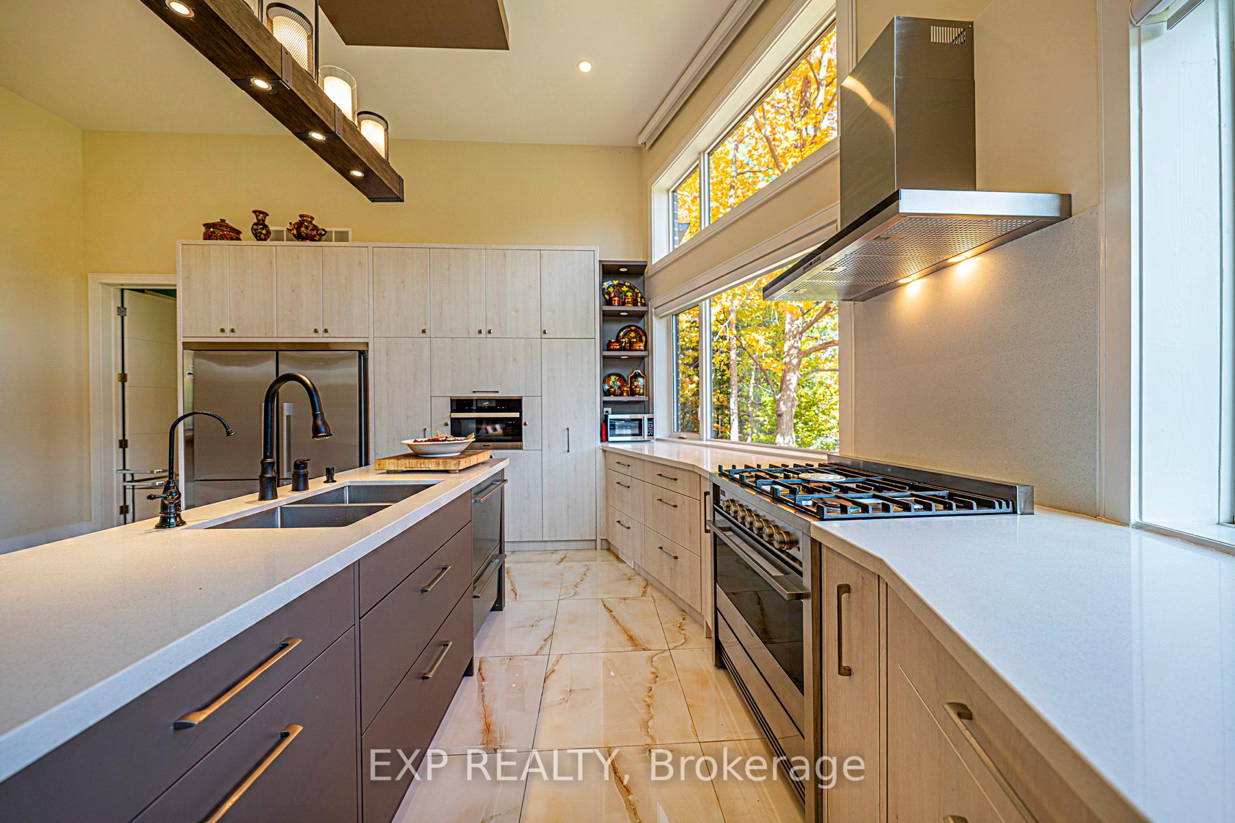 Photo 16 of 5 Birch Knoll Road, Georgina, Sutton & Jackson's Point — HOMEH