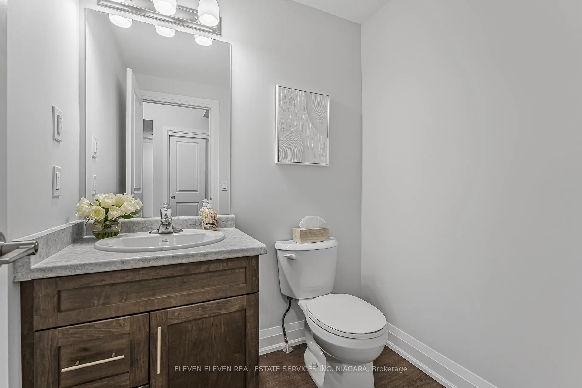 Photo 4 of Unit 302, 118 Summersides Boulevard, Pelham, Fonthill — HOMEH