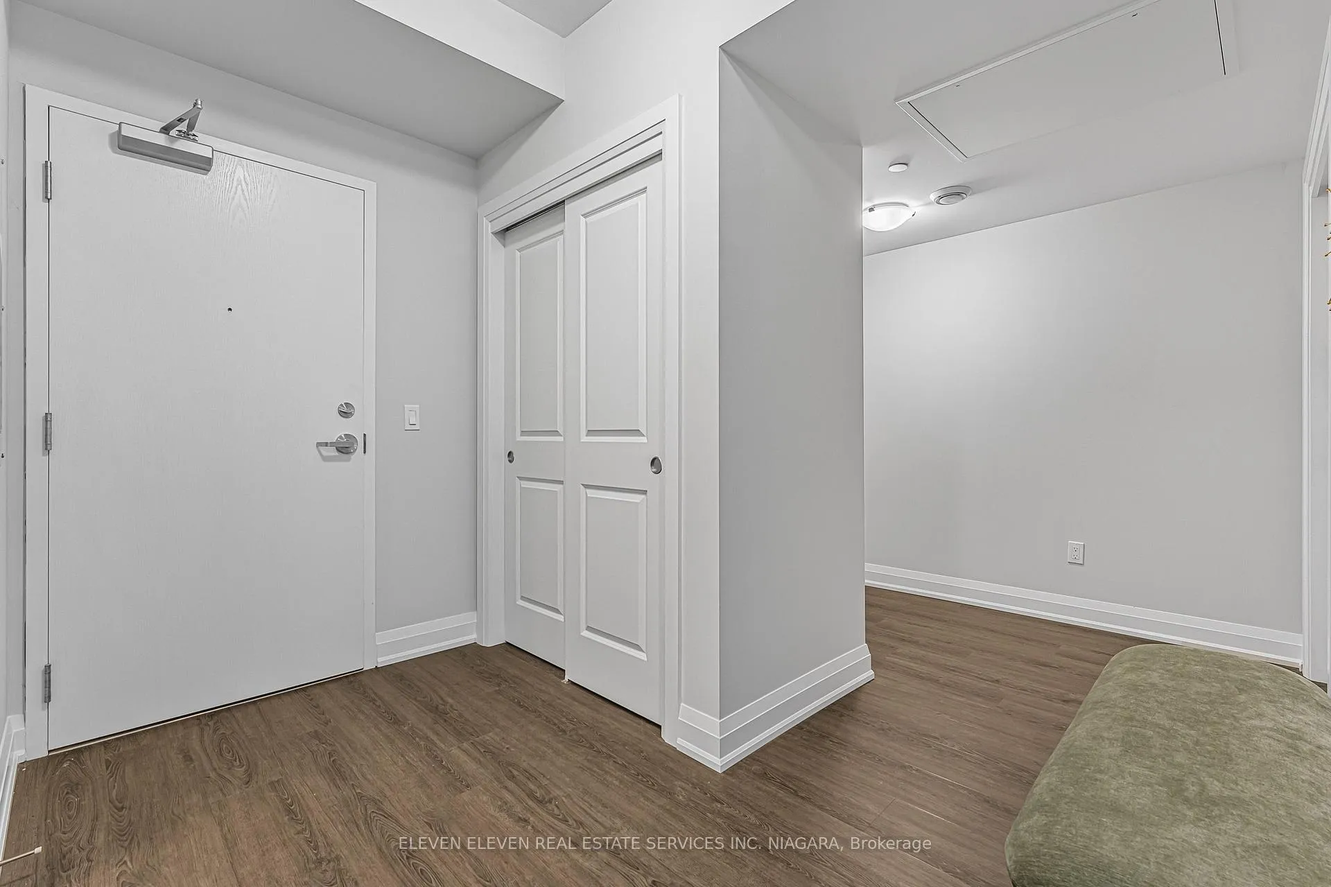 Photo 6 of Unit 302, 118 Summersides Boulevard, Pelham, Fonthill — HOMEH