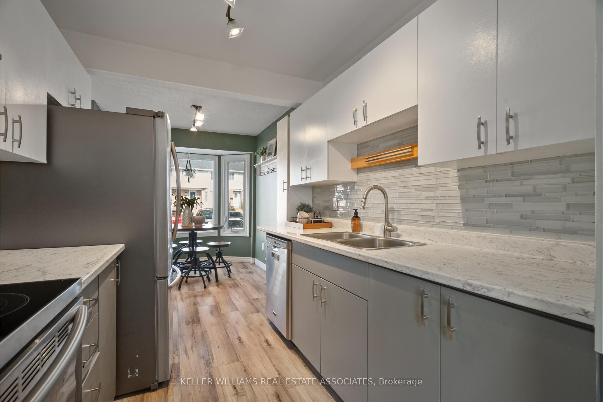 Photo 8 of Unit 11, 80 Ferman Drive, Guelph, Willow West/Sugarbush/West Acres — HOMEH