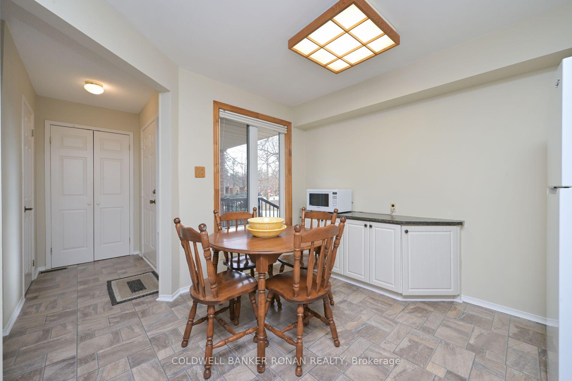 Photo 9 of Unit 16, 25 Parkette Drive, New Tecumseth, Alliston — HOMEH