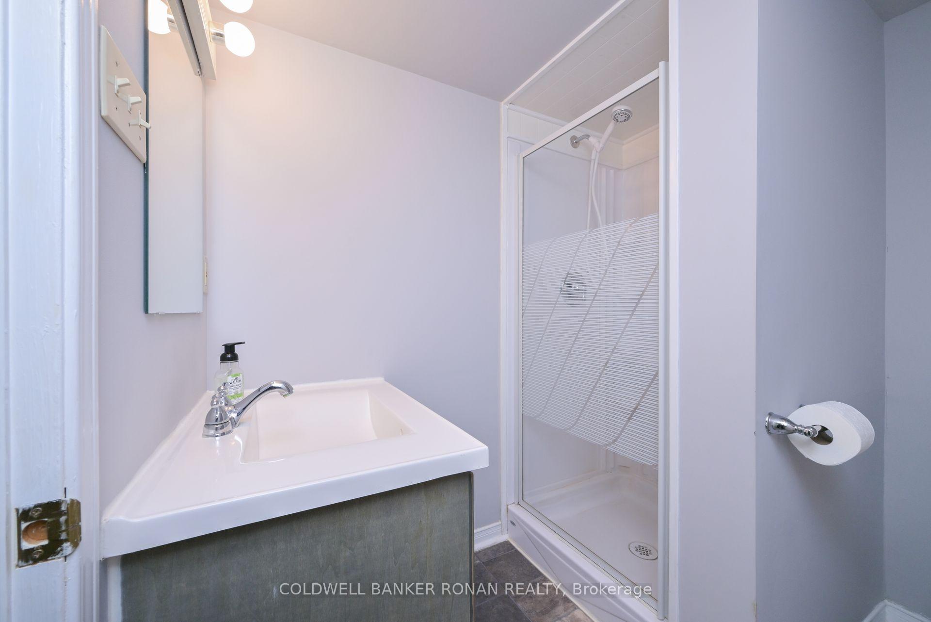 Photo 26 of Unit 16, 25 Parkette Drive, New Tecumseth, Alliston — HOMEH