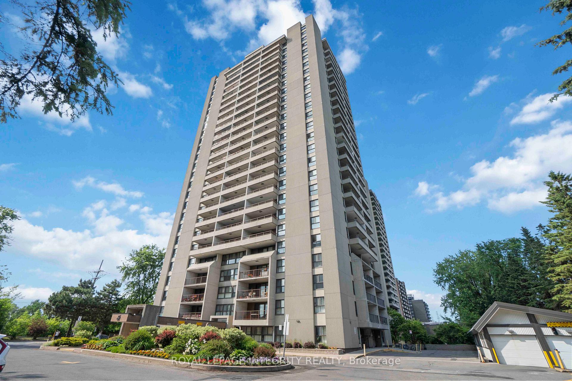 Front of Unit 1003, 1785 Frobisher Lane