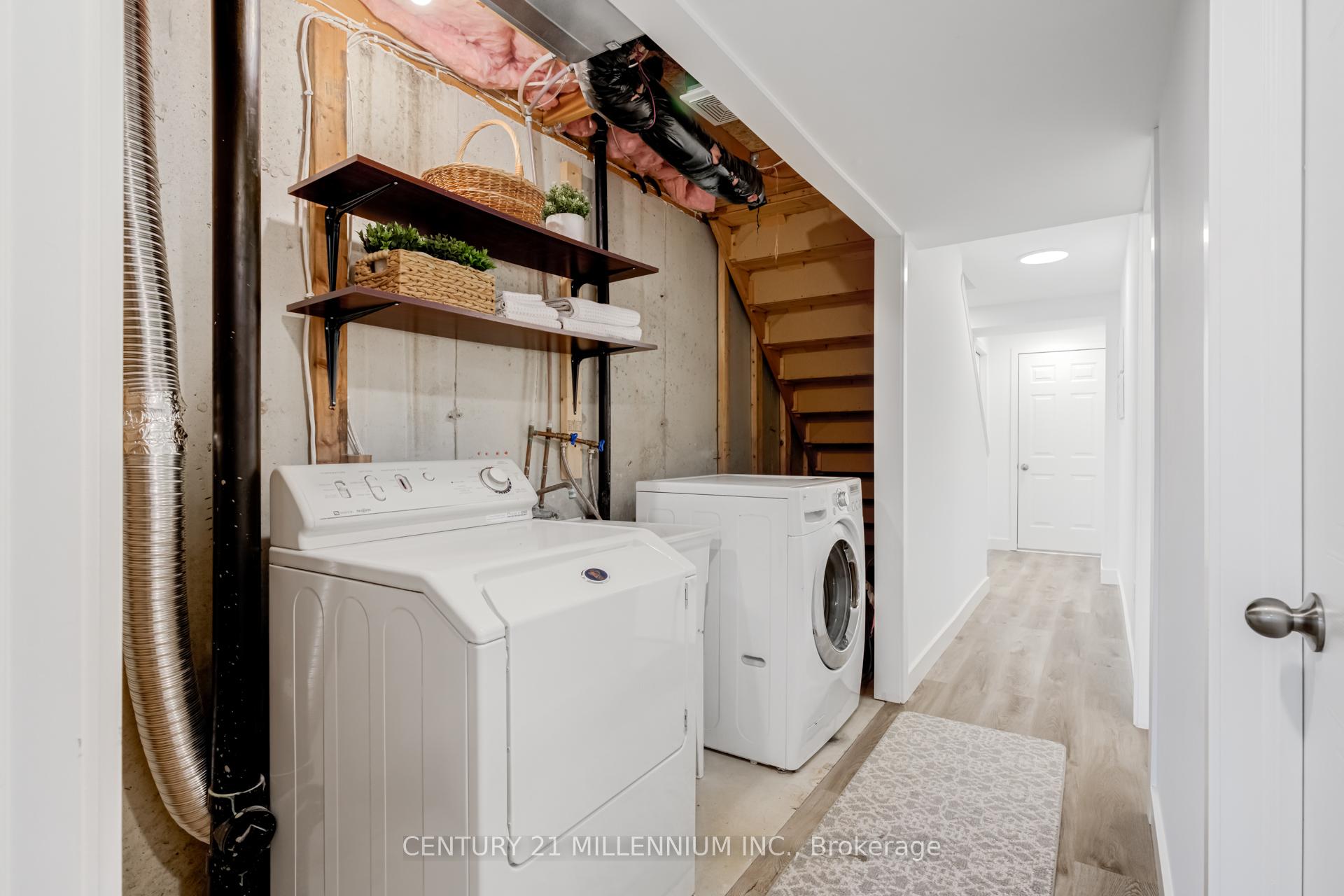 Photo 28 of Unit 32, 124 Gosling Gardens, Guelph, Clairfields/Hanlon Business Park — HOMEH
