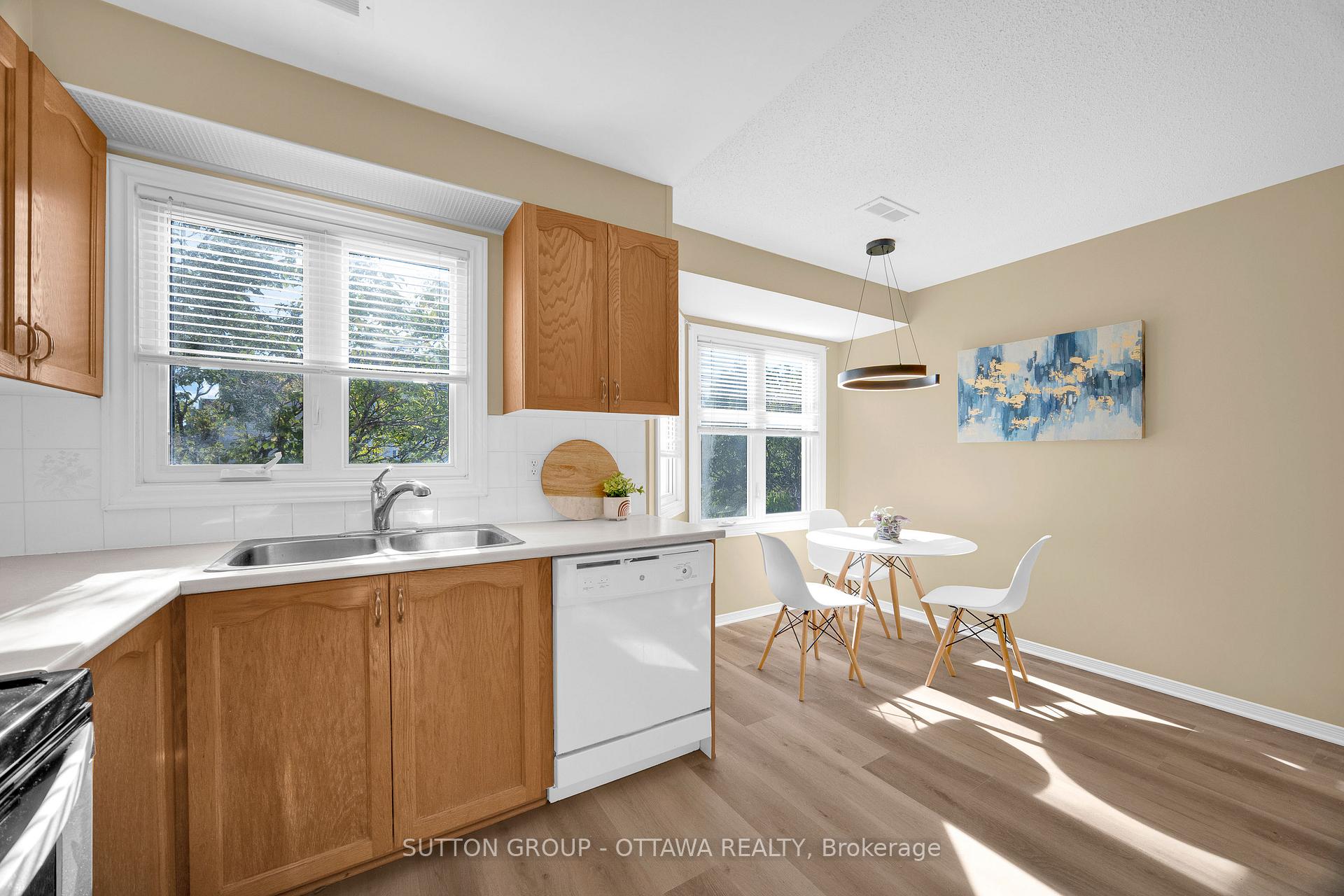 Photo 15 of 6325 Tealwood Place, Ottawa, Chapel Hill — HOMEH
