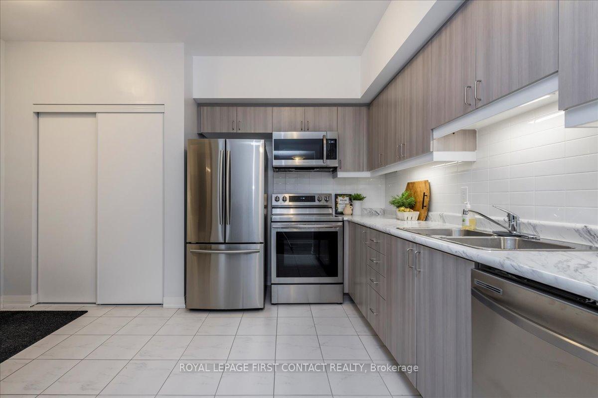 Photo 29 of Unit 410, 20 Koda Street, Barrie, Rural Barrie Southwest — HOMEH