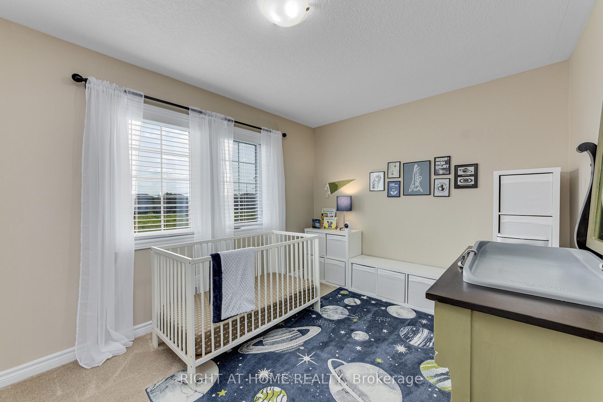 Photo 39 of 257 Quebec Street, Clearview, Stayner — HOMEH