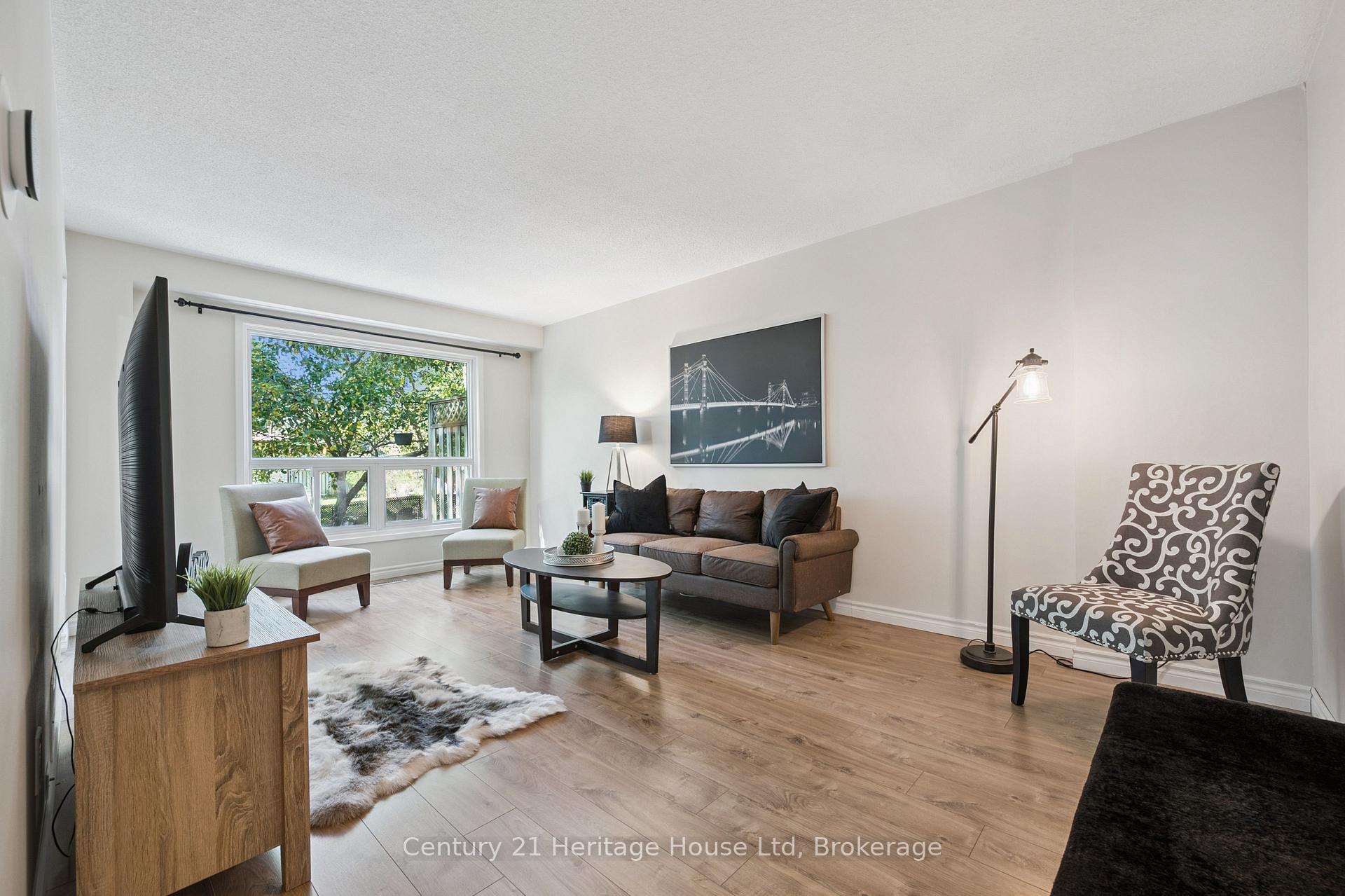 Photo 6 of Unit 9, 16 Hadati Road, Guelph, Grange Road — HOMEH