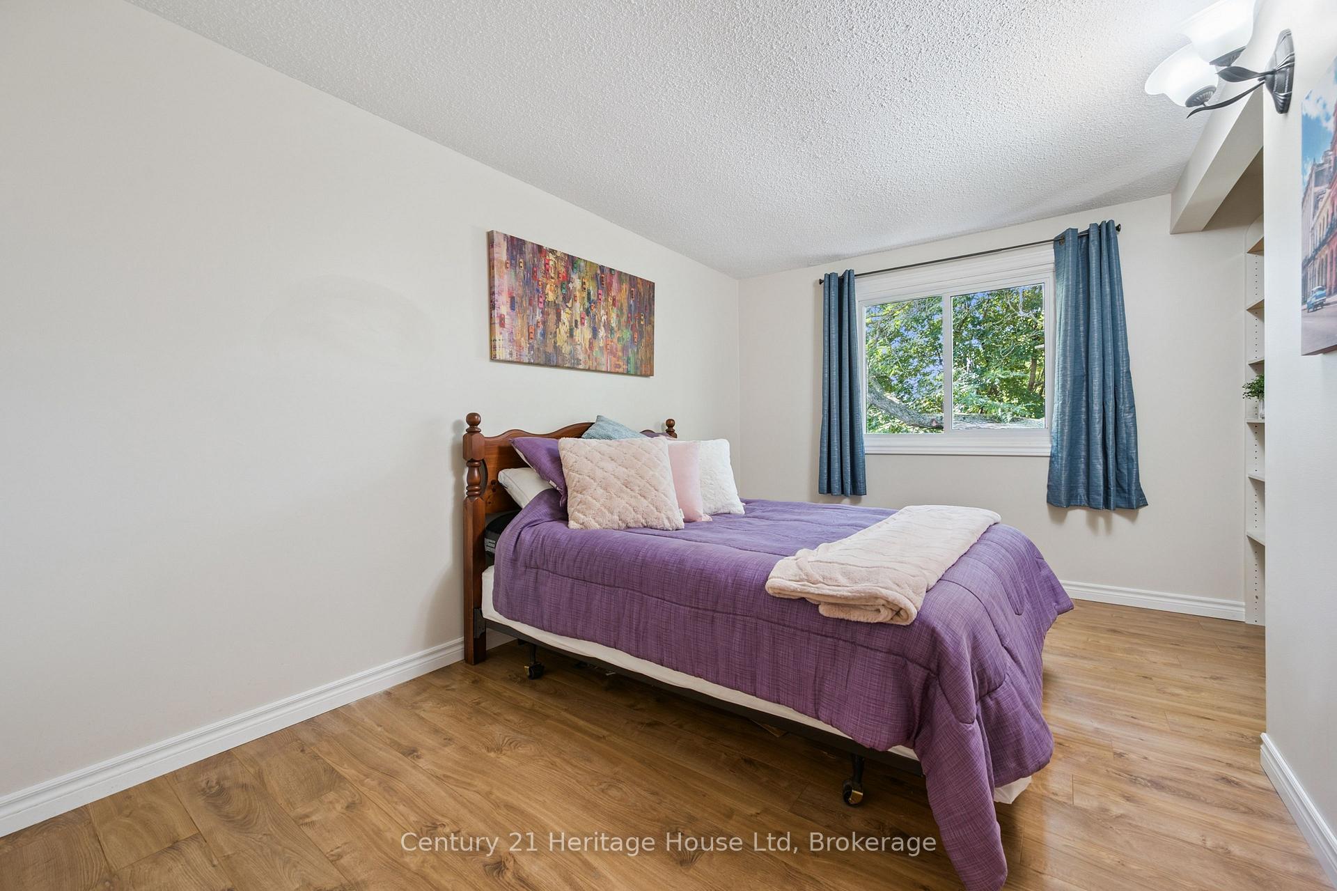 Photo 19 of Unit 9, 16 Hadati Road, Guelph, Grange Road — HOMEH