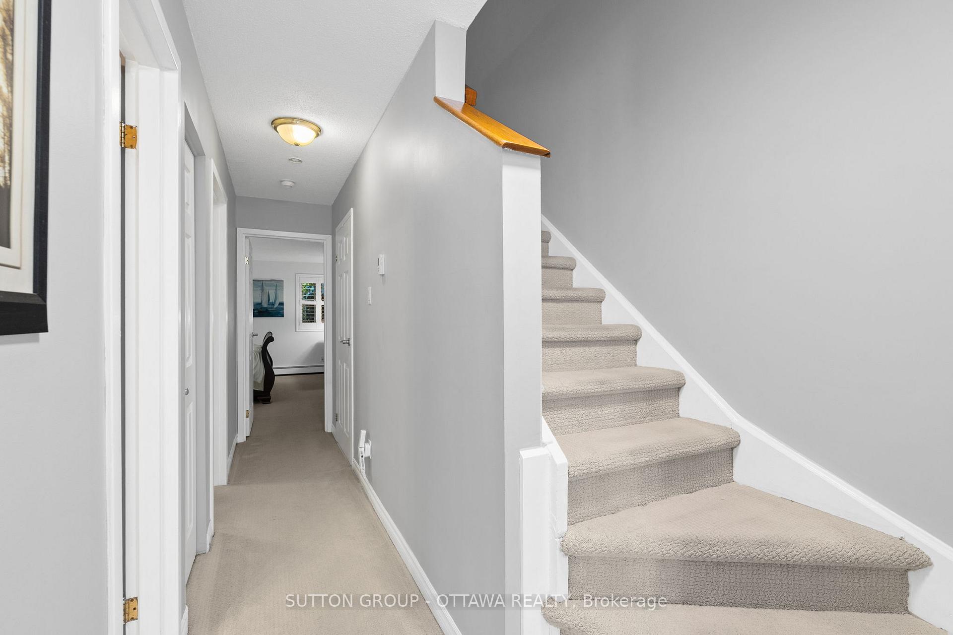 Photo 24 of 25 Crispin Private, Ottawa, Manor Park — HOMEH
