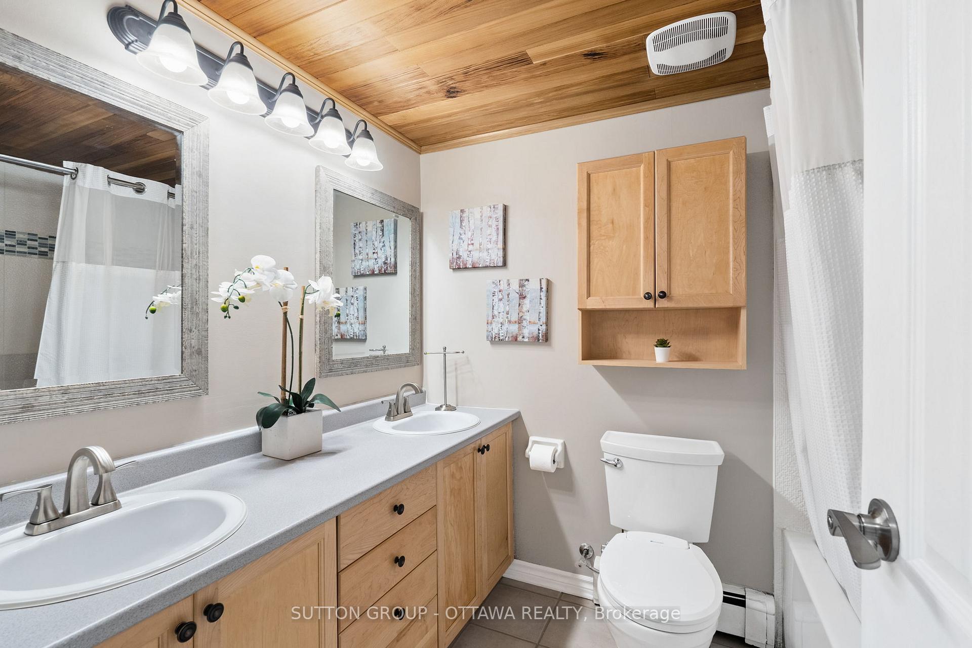 Photo 29 of 25 Crispin Private, Ottawa, Manor Park — HOMEH