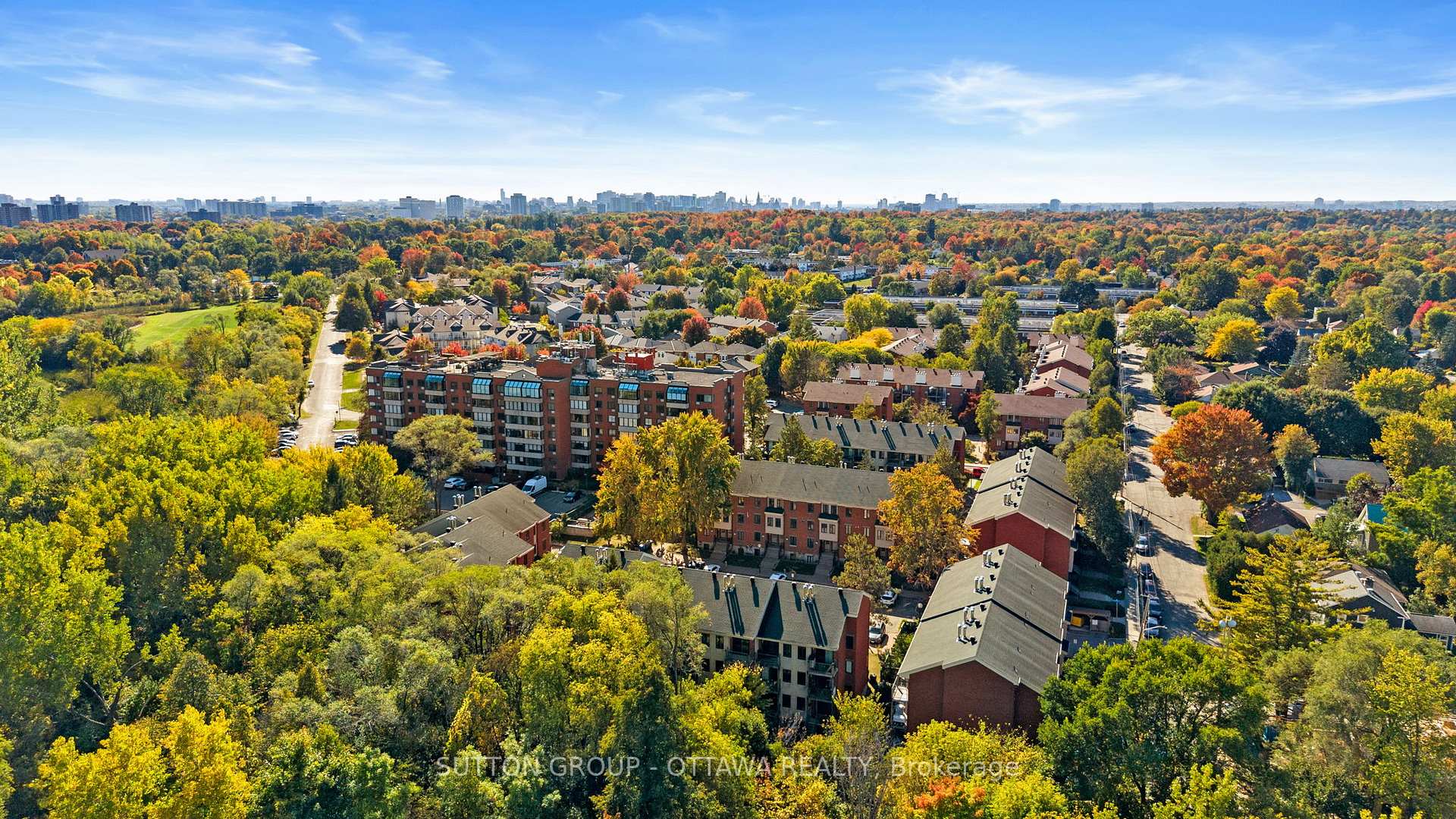 Photo 42 of 25 Crispin Private, Ottawa, Manor Park — HOMEH