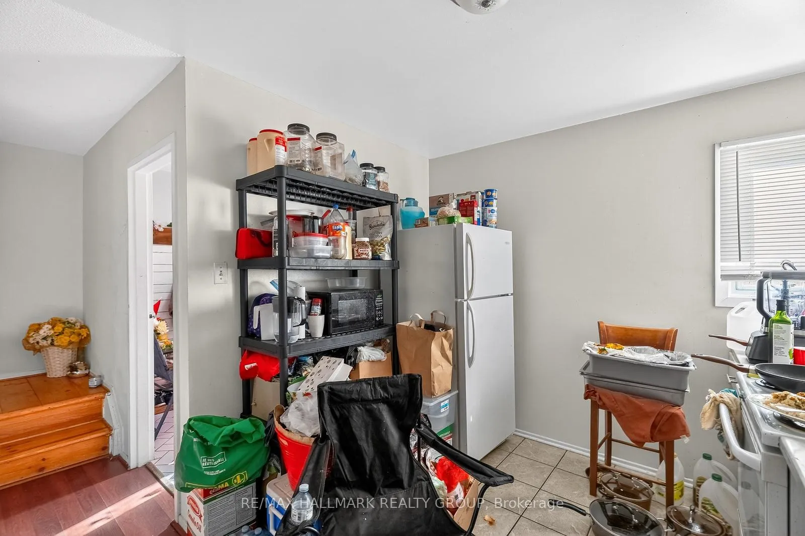 Photo 8 of 1773 Meadowbrook Road, Ottawa, Pineview — HOMEH