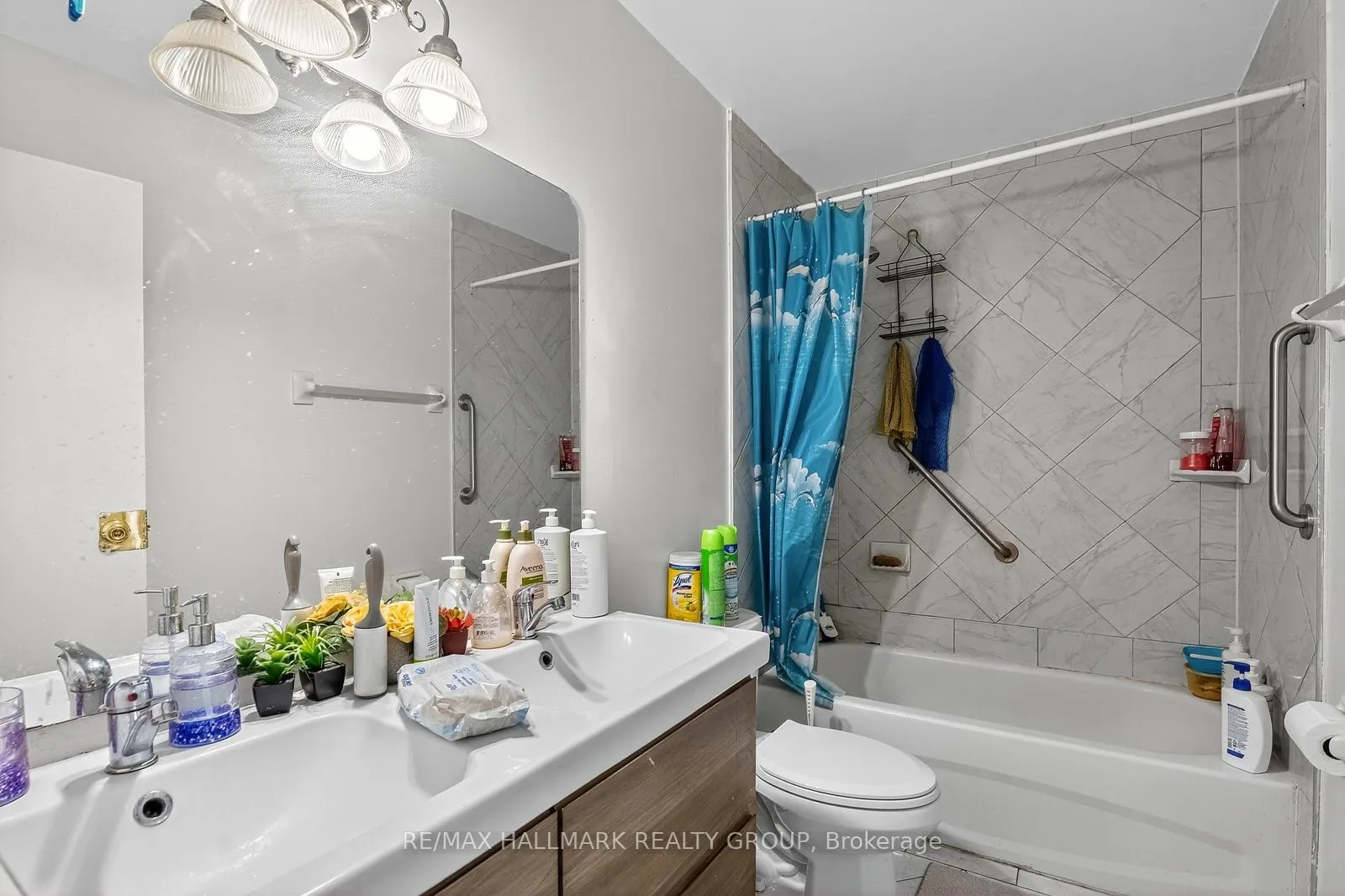 Photo 23 of 1773 Meadowbrook Road, Ottawa, Pineview — HOMEH